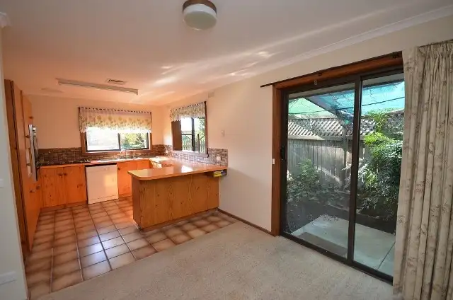 Fifth view of Homely house listing, 9 Evans Court, Echuca VIC 3564