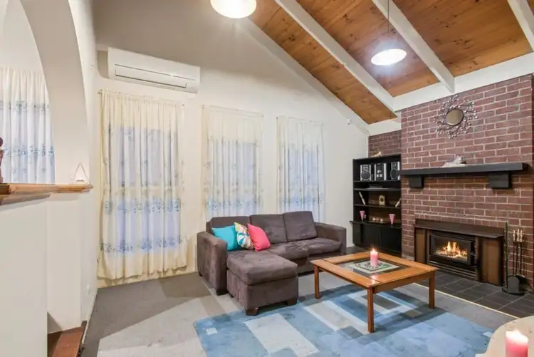 Fifth view of Homely house listing, 11 Mawson Court, Sunbury VIC 3429