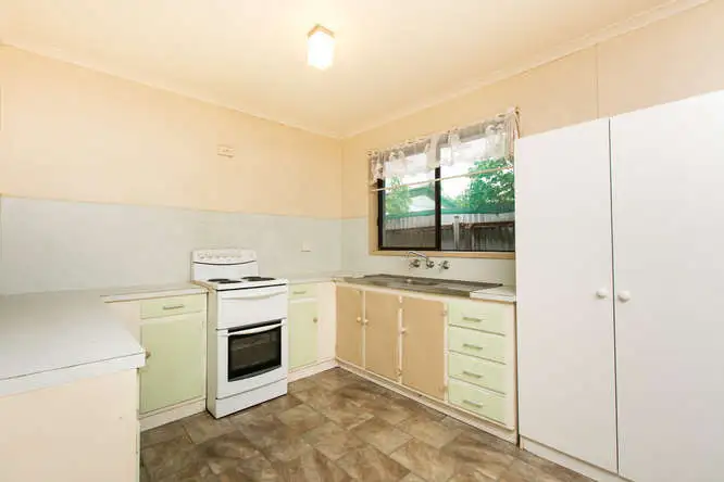 Second view of Homely townhouse listing, 1/44B Jamieson Avenue, Red Cliffs VIC 3496