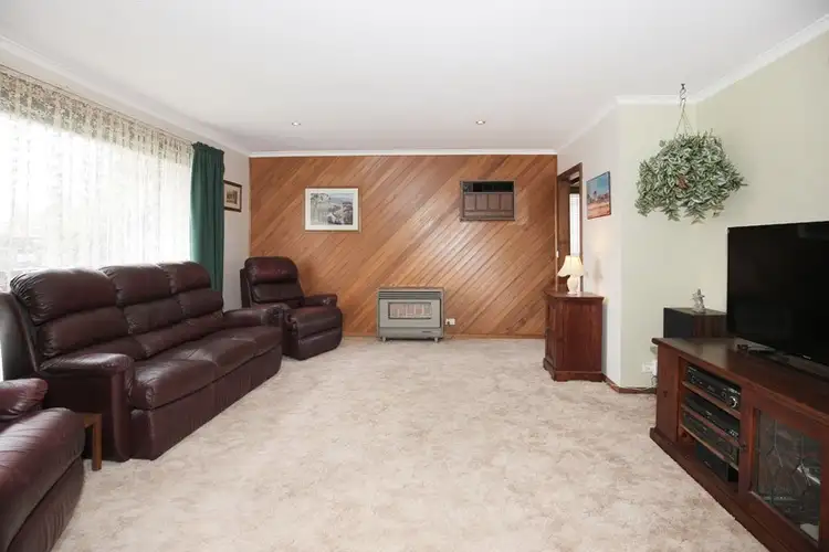 Fourth view of Homely house listing, 6 Power Close, Gladstone Park VIC 3043