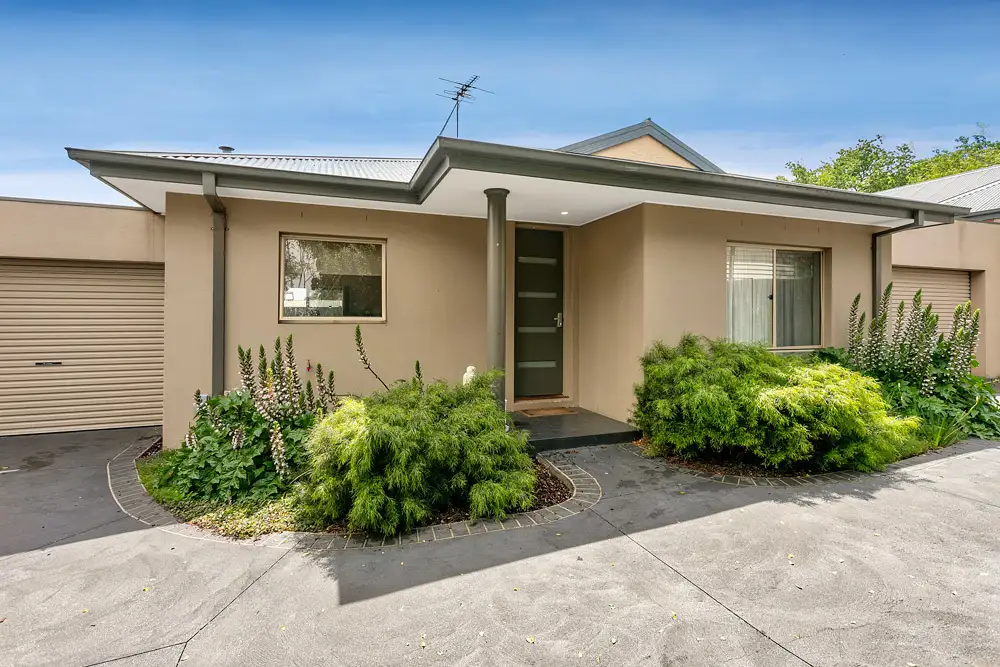 Main view of Homely house listing, 2/99 Anderson Street, Lilydale VIC 3140