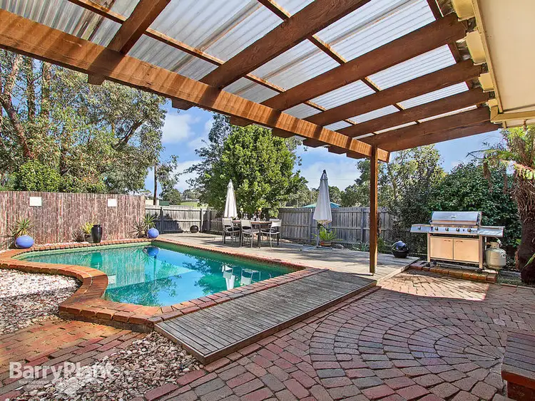 67 Francis Crescent, Ferntree Gully VIC 3156