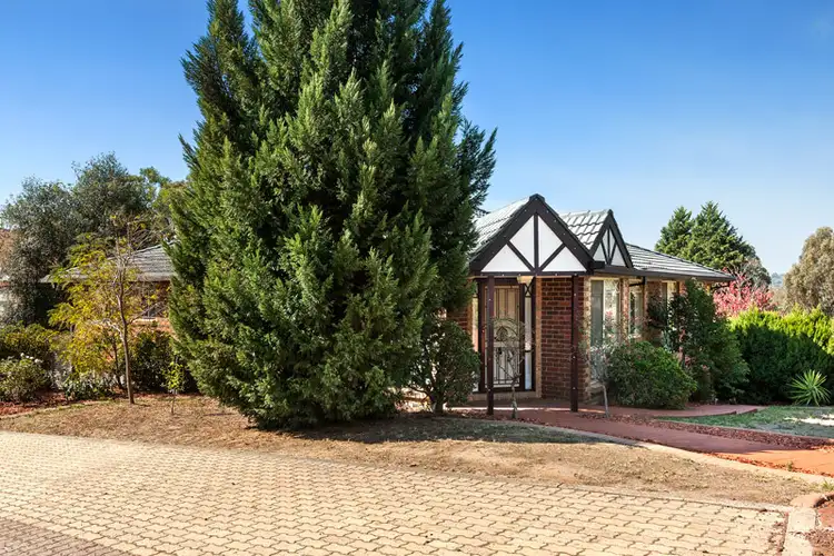 Second view of Homely house listing, 8 Ovata Close, Yallambie VIC 3085
