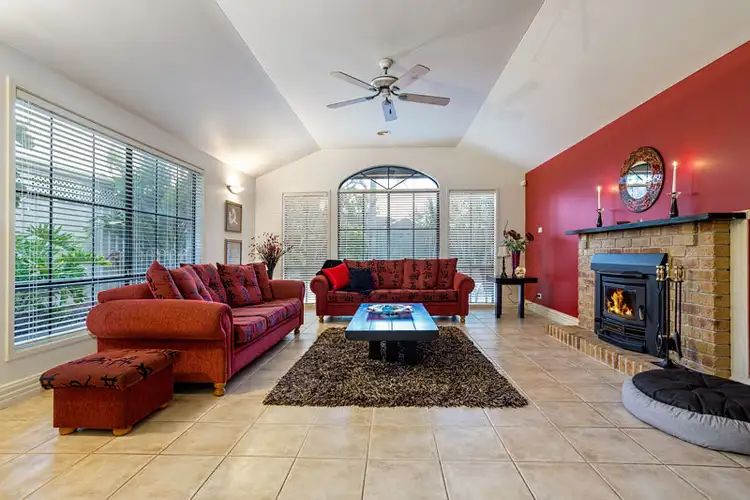 Fifth view of Homely house listing, 8 Sandy Court, Taylors Lakes VIC 3038