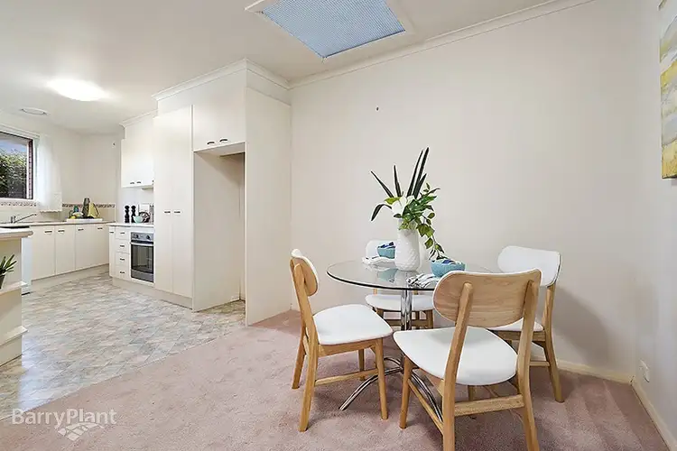 Fourth view of Homely unit listing, 2/1 Winbourne Road, Mount Waverley VIC 3149