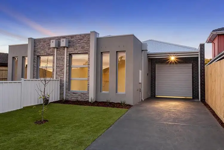 1/13 Fifth Avenue, Altona North VIC 3025