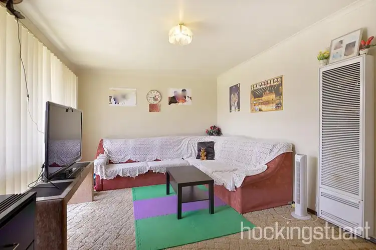 Third view of Homely unit listing, 2/2 Tracey Close, Keysborough VIC 3173