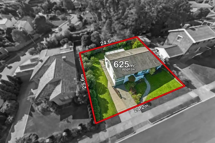 Second view of Homely house listing, 6 Douglas Street, Rosanna VIC 3084