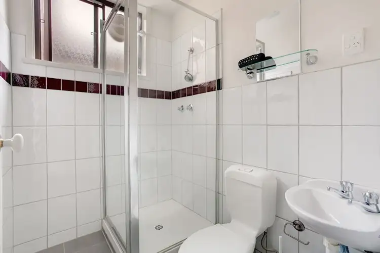 Fourth view of Homely apartment listing, 6/119 Wellington Street, Flemington VIC 3031
