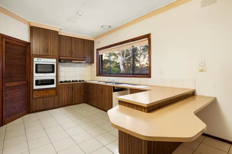 Sixth view of Homely house listing, 5 Oonah Close, Eltham North VIC 3095