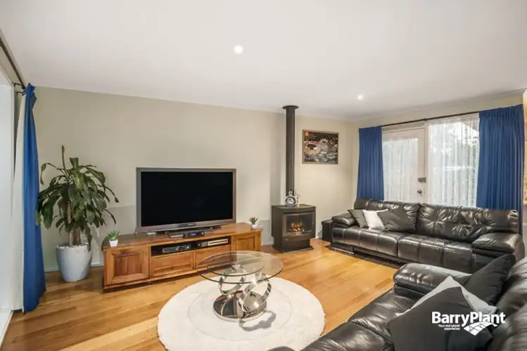Second view of Homely house listing, 28 Bendoran Crescent, Bundoora VIC 3083