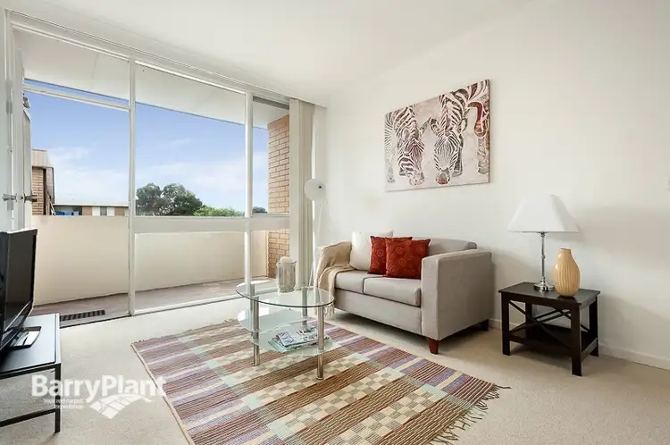 10/2 Mckay Street, Coburg VIC 3058