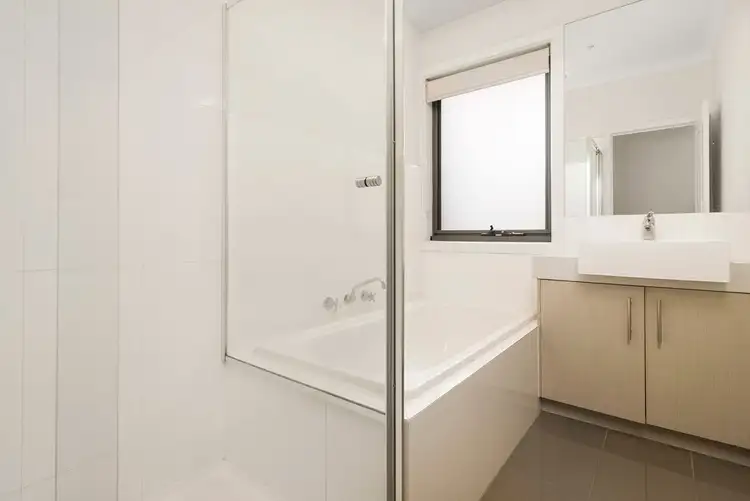 Sixth view of Homely house listing, 2/5 Gladys Grove, Croydon VIC 3136