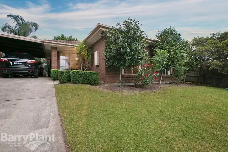 12 Sunnyside Drive, Berwick VIC 3806