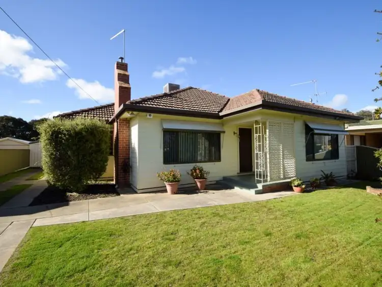 Main view of Homely house listing, 16 Hinchley Street, Wangaratta VIC 3677