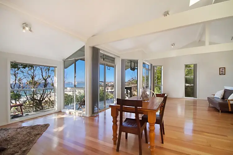 13 James Street, Currumbin QLD 4223