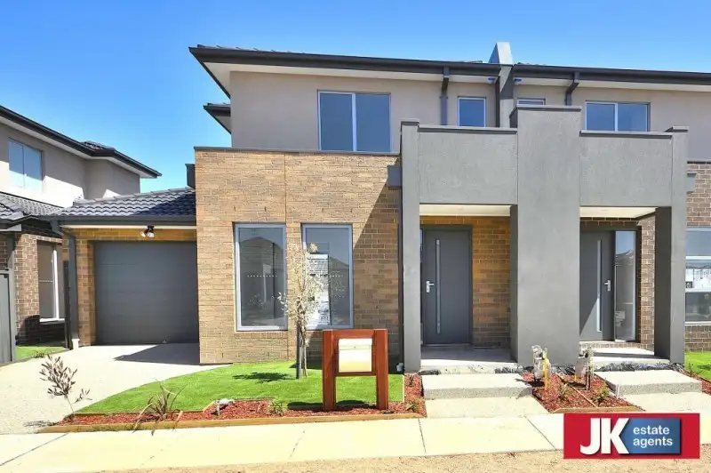 Main view of Homely unit listing, A/1 Canary Close, Truganina VIC 3029