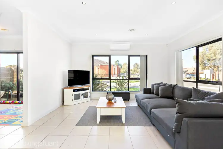 Main view of Homely house listing, 2 Ravenwoods Way, Craigieburn VIC 3064