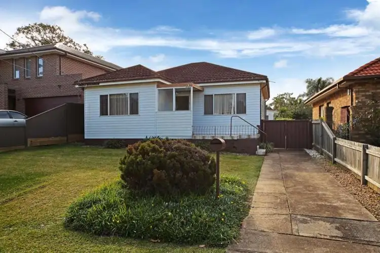 28 Rowland Street, Revesby NSW 2212