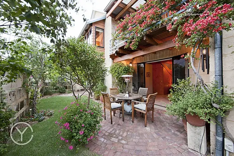 35A Hampton Road, Fremantle WA 6160