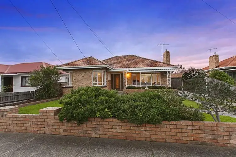 24 Marsh Street, Maidstone VIC 3012