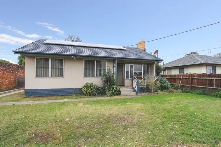 Second view of Homely house listing, 3 Overend Crescent, Sale VIC 3850