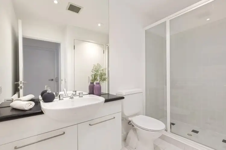 Fifth view of Homely apartment listing, 1/201 Wellington Parade South, East Melbourne VIC 3002
