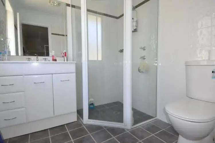 Fifth view of Homely house listing, 6 Hurley Close, Llanarth NSW 2795