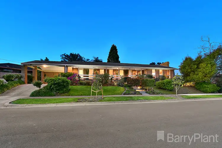 9 Chablis Crescent, Vermont South VIC 3133