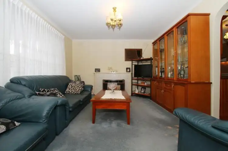 Fourth view of Homely house listing, 4 Luzon Court, Lalor VIC 3075