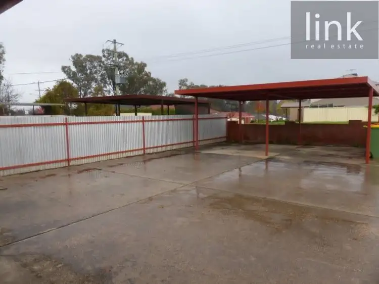 Fifth view of Homely unit listing, 2/614 Hague Street, Lavington NSW 2641