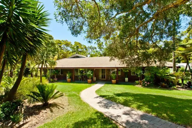 3 Brownes Road, Salt Ash NSW 2318