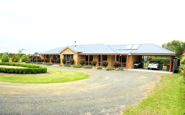 Second view of Homely house listing, 10 Galway Drive, Stratford VIC 3862