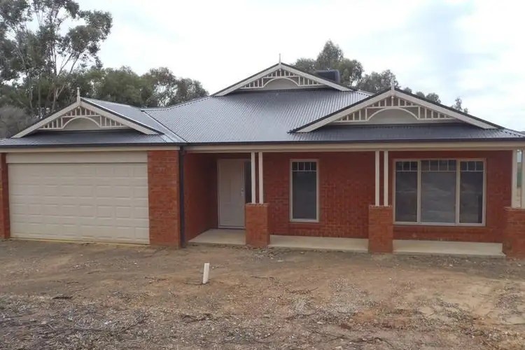19 Smiths Road, Maiden Gully VIC 3551