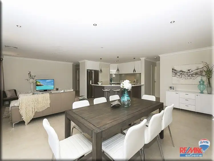 11 Jalon Gardens, Alkimos WA 6038