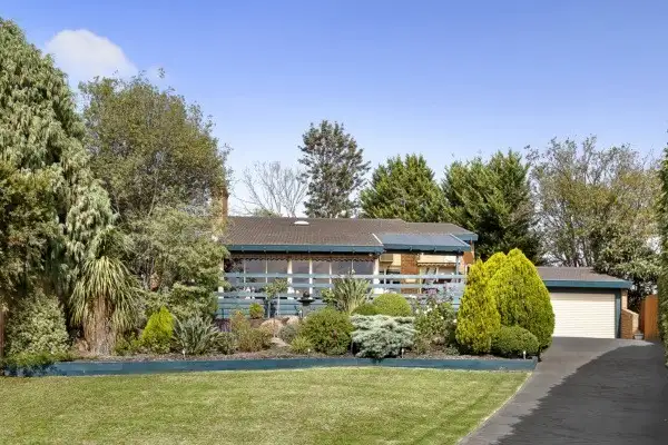 Second view of Homely house listing, 4 Oxford Court, Mount Martha VIC 3934