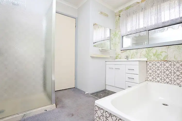 Sixth view of Homely house listing, 7 Joules Court, Deer Park VIC 3023