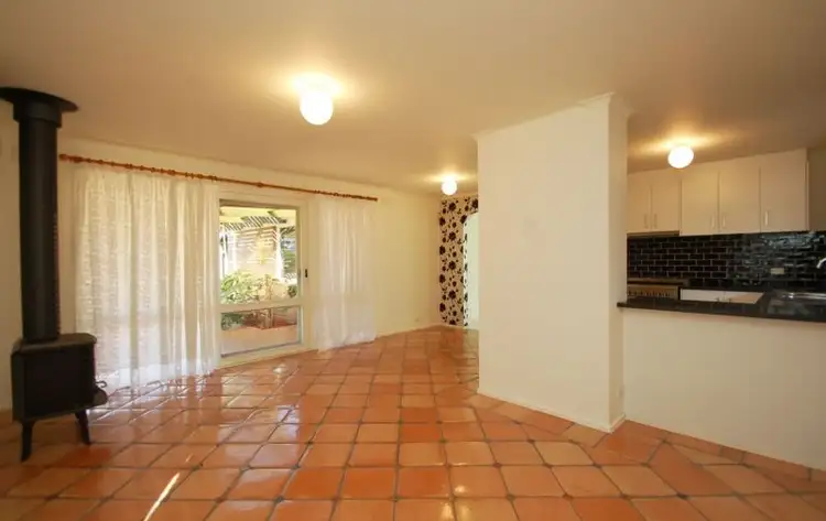 Fourth view of Homely house listing, 9 Ellam Court, Meadow Heights VIC 3048