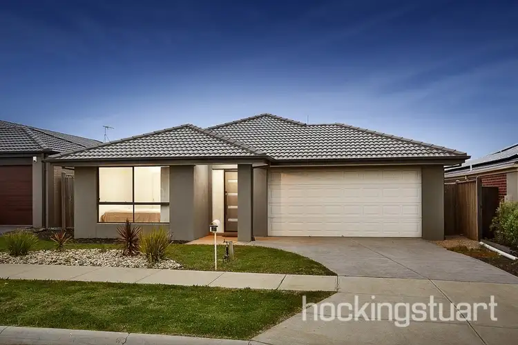 15 Shaheen Court, Melton West VIC 3337