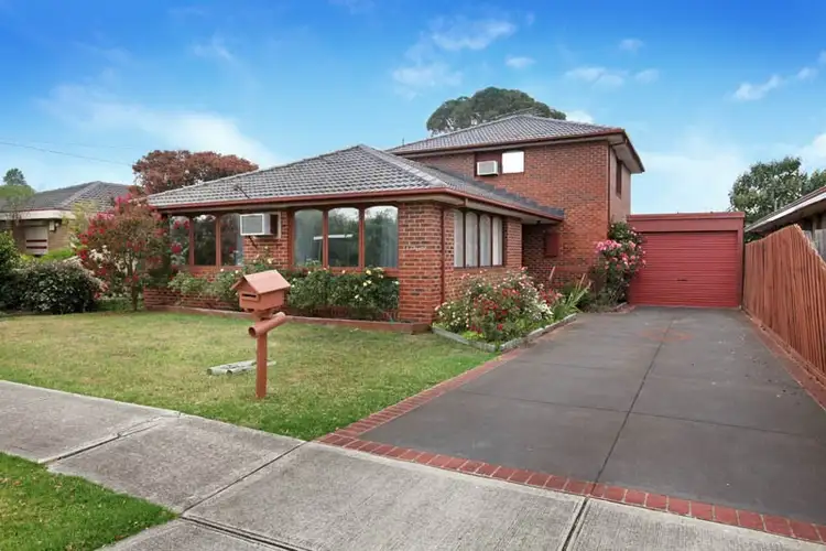4 Marlborough Crescent, Hoppers Crossing VIC 3029