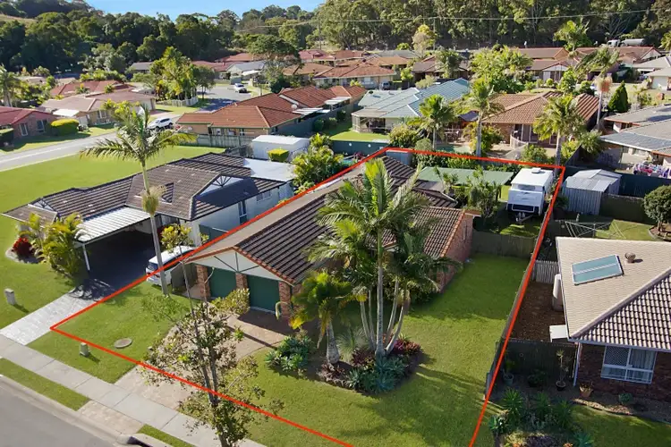 7 Vintage Lakes Drive, Tweed Heads South NSW 2486