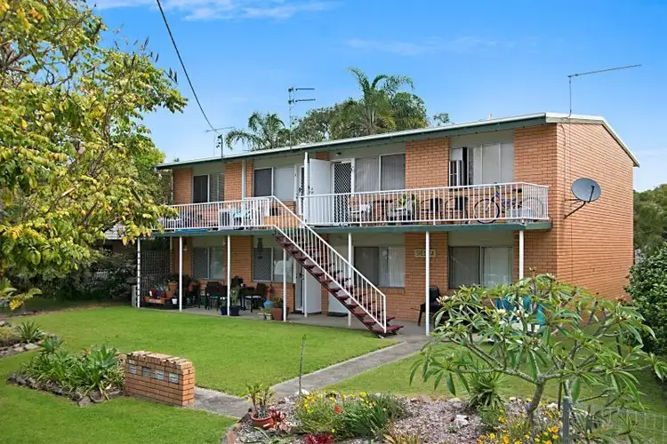 2/34 South Street 'Siesta', Kirra QLD 4225
