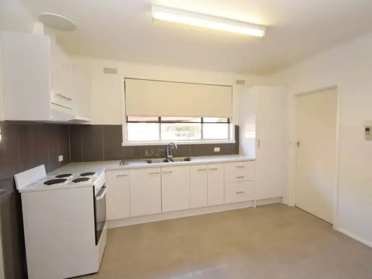Third view of Homely unit listing, 8/12-16 Green Street, Wangaratta VIC 3677