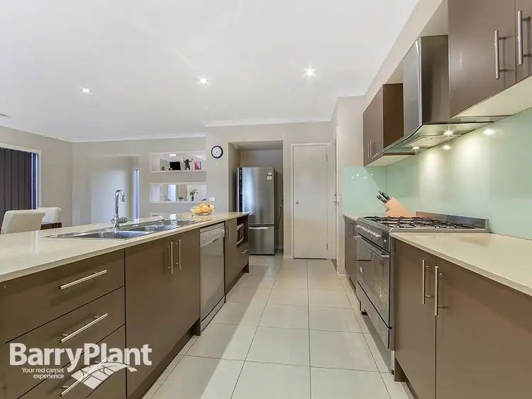 Sixth view of Homely house listing, 7 Hatfield Place, Deer Park VIC 3023