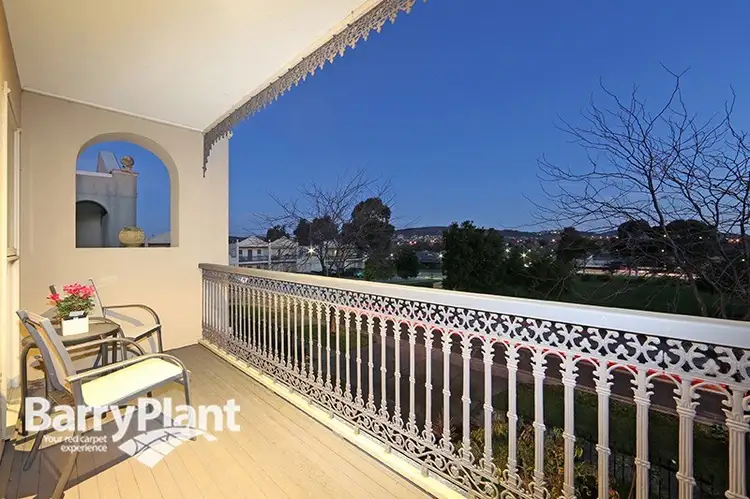 Main view of Homely townhouse listing, 6 Parklane Way, Rowville VIC 3178