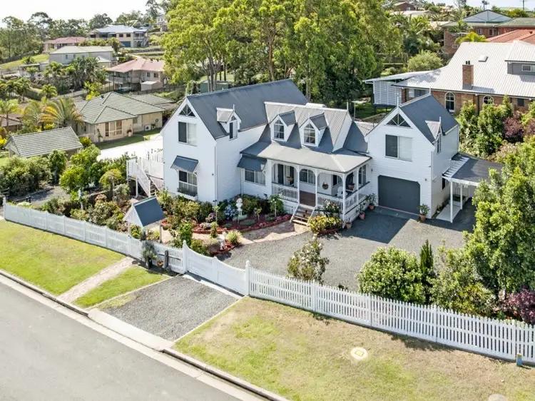 1 Bradfield Drive, Brassall QLD 4305