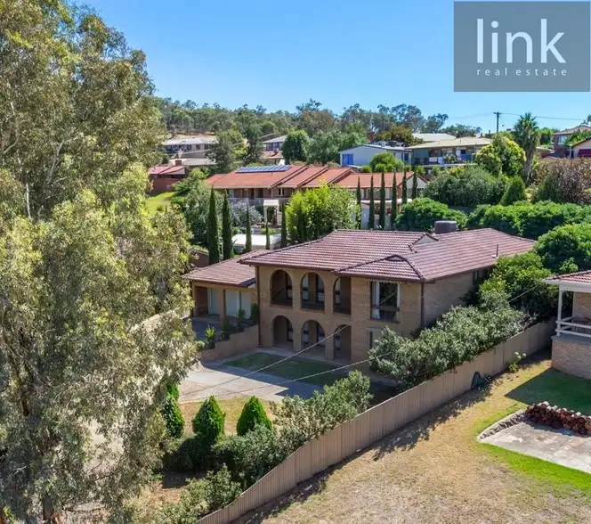 1449 Burrows Road, Lavington NSW 2641