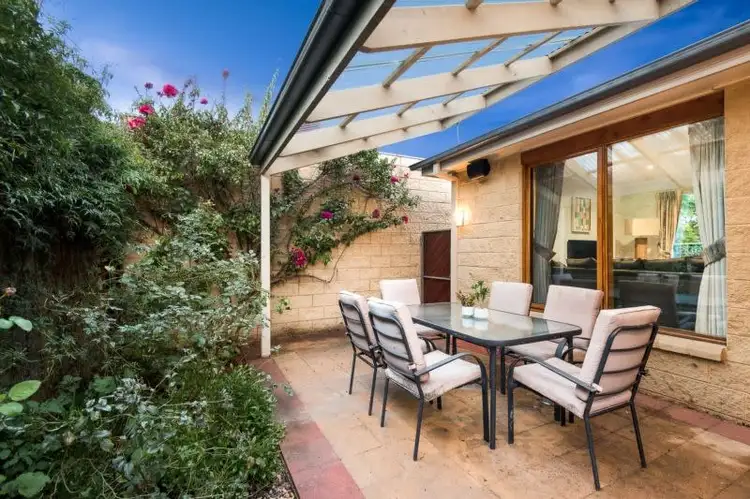 Fourth view of Homely house listing, 2/17 Silver Street, Eltham VIC 3095