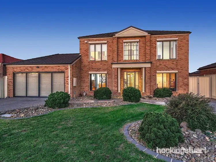 8 Evergreen Court, Taylors Hill VIC 3037