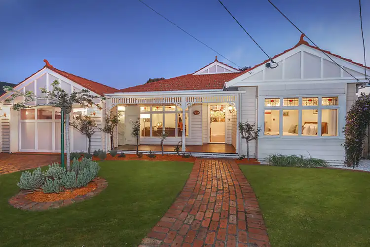 19 Keiller Avenue, Parkdale VIC 3195